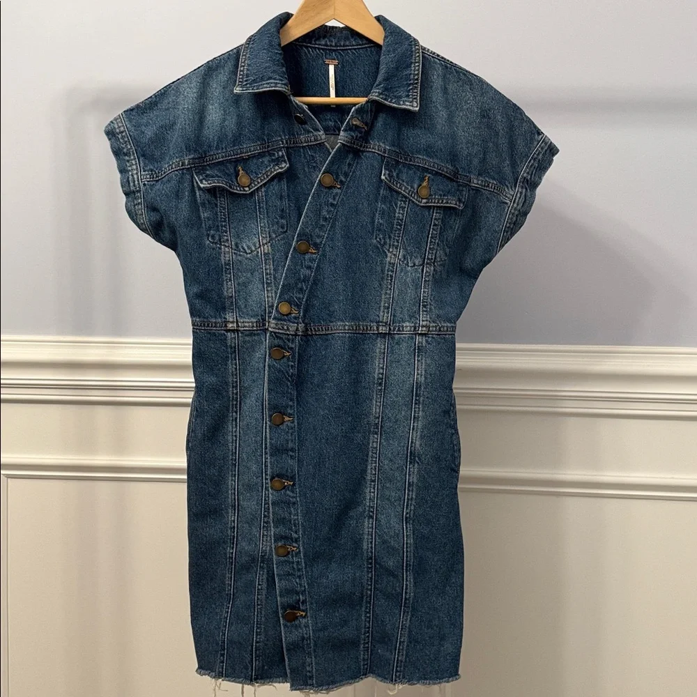 Free People The City Button Front Raw Hem Western Denim Jean Dress M Medium - Picture 1 of 5
